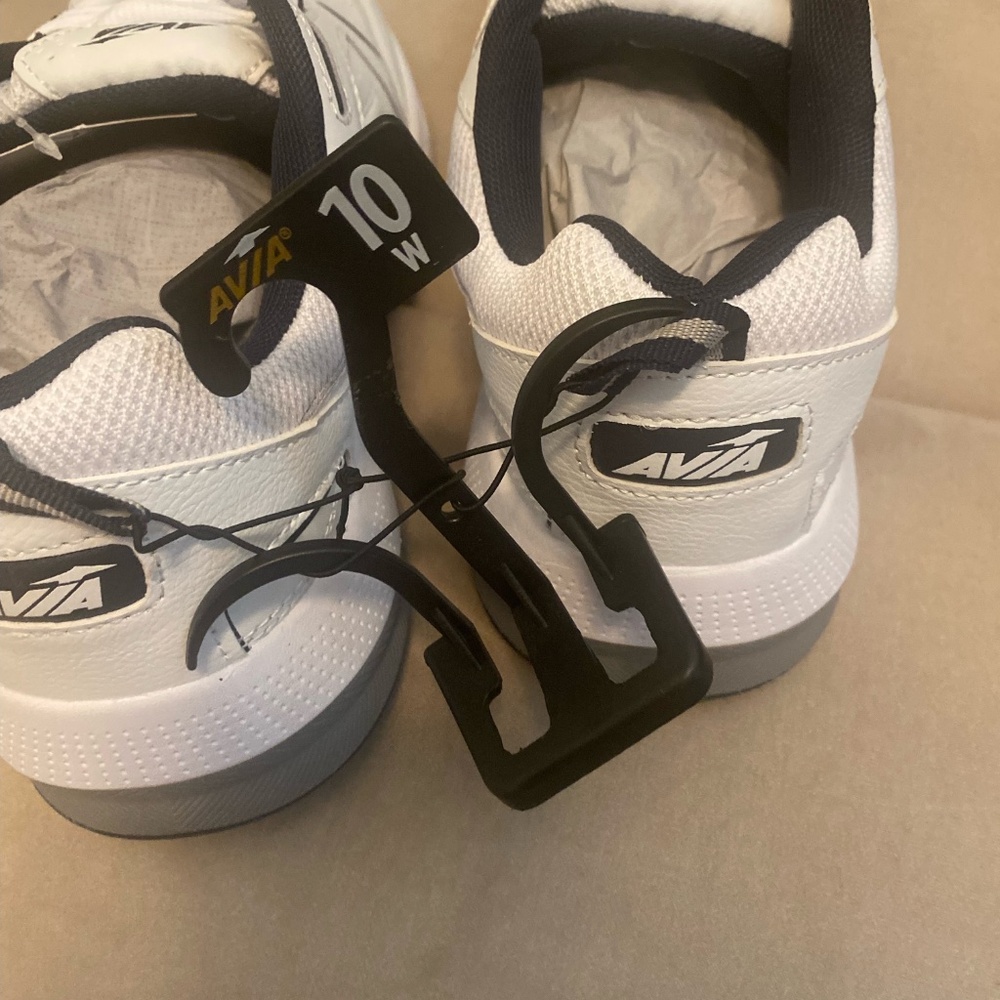 Shoes - Picture 3 of 6